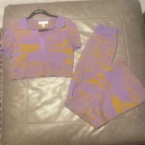 Another girl sweats set